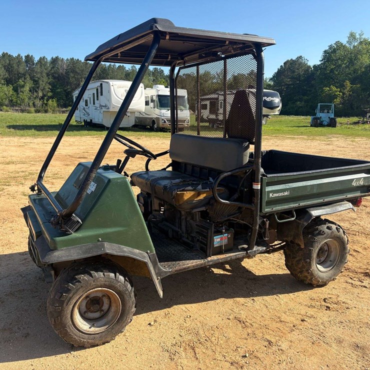 Kawasaki Mule UTV W/ Dump Body (2,656 Hours)