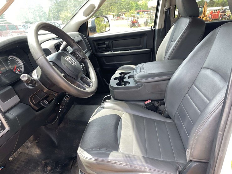 2015-dodge-ram-2500-image-10