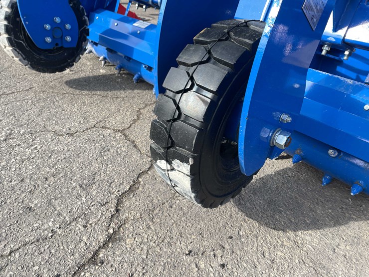 #7050-•-unused-top-cat-skid-steer-landscape-harley-rake-(o10)-image-14