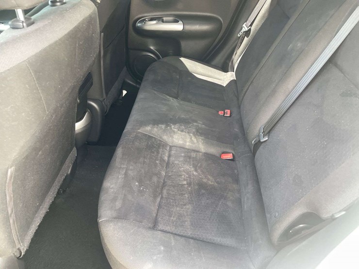 2015-nissan-juke-image-14