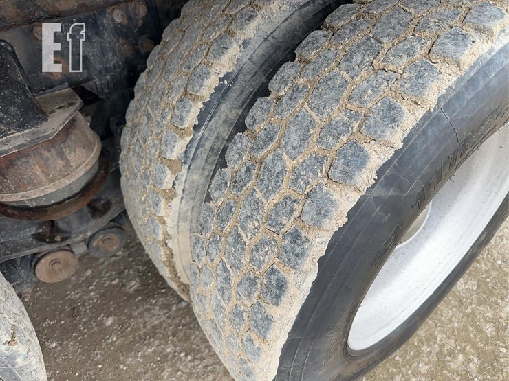 2003-kenworth-t800-image-36