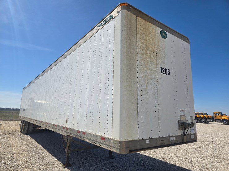 2012-great-dane-van-trailer-image-1