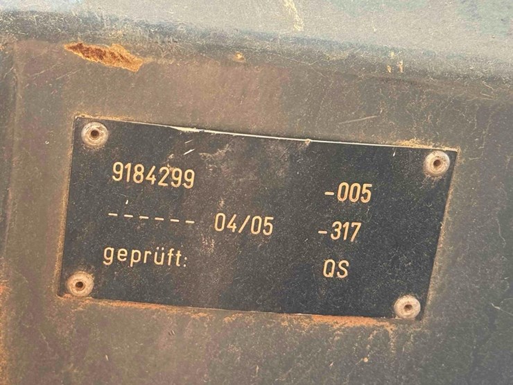 2005-deere-655c-image-27