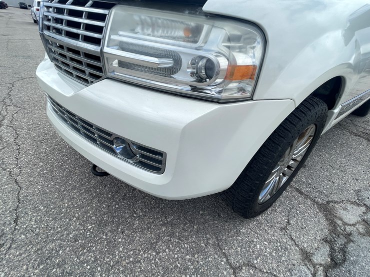 2008-lincoln-navigator-image-8