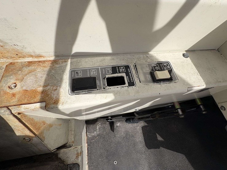 tennant-800-image-12