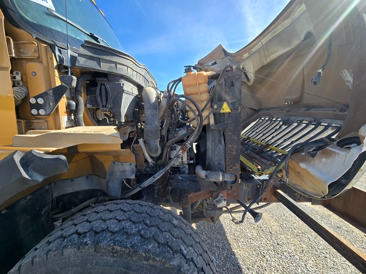 2013-international-workstar-7400-image-35