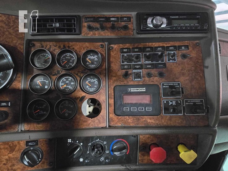 2003-kenworth-t800-image-14