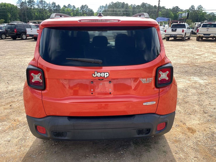 2015-jeep-renegade-image-6