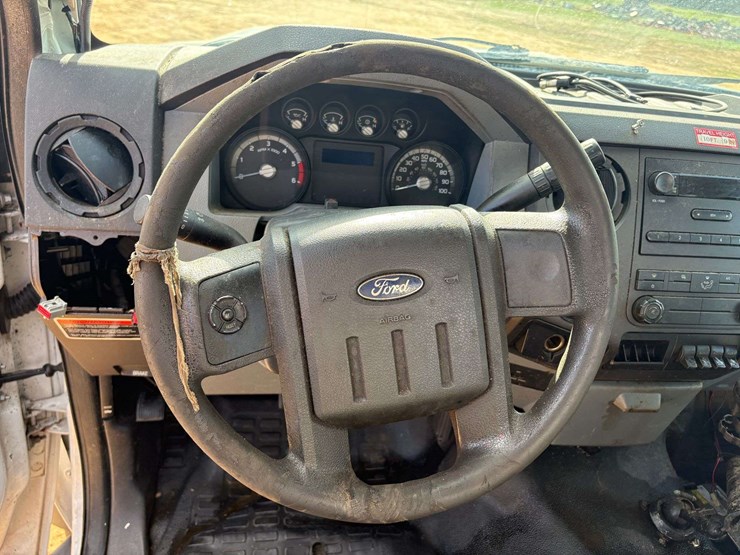 2011-ford-f450-image-11