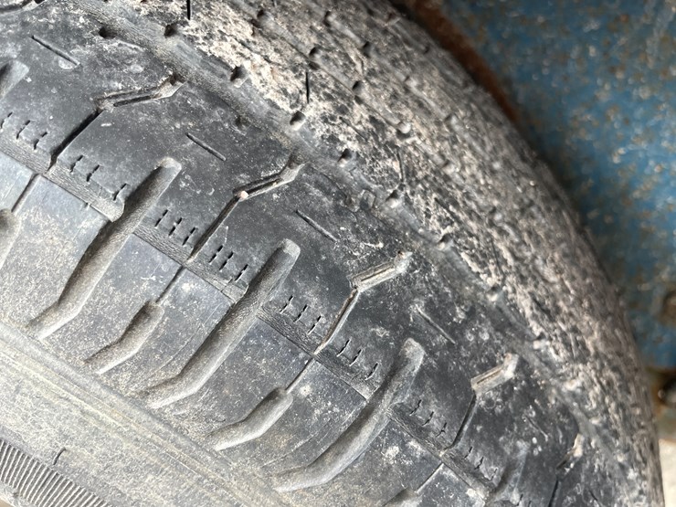 #1461-•-2001-ditch-witch-5'-x-13'-tilt-deck-trailer-(no-title)-(of)-image-17