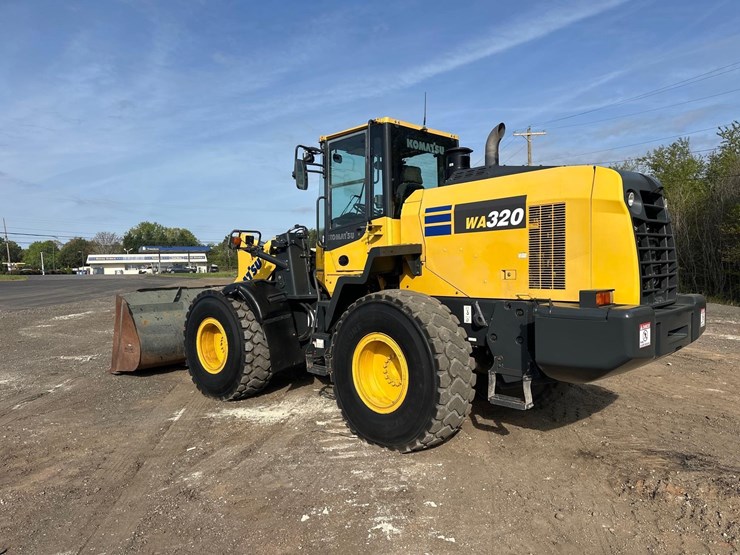 2018-komatsu-wa320-8-image-6