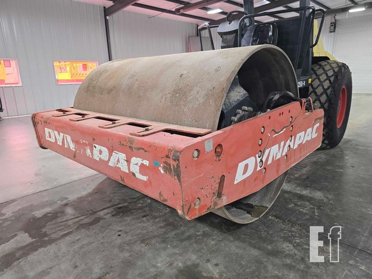 2011-dynapac-ca250d-ii-image-9