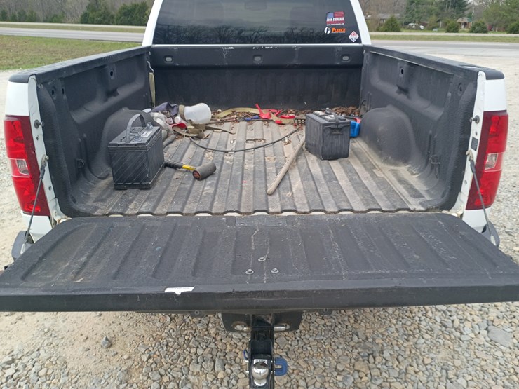 2013-chevrolet-2500-image-69