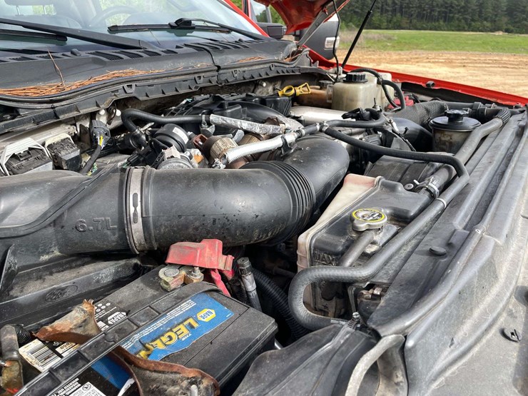 2017-ford-f550-xl-image-8