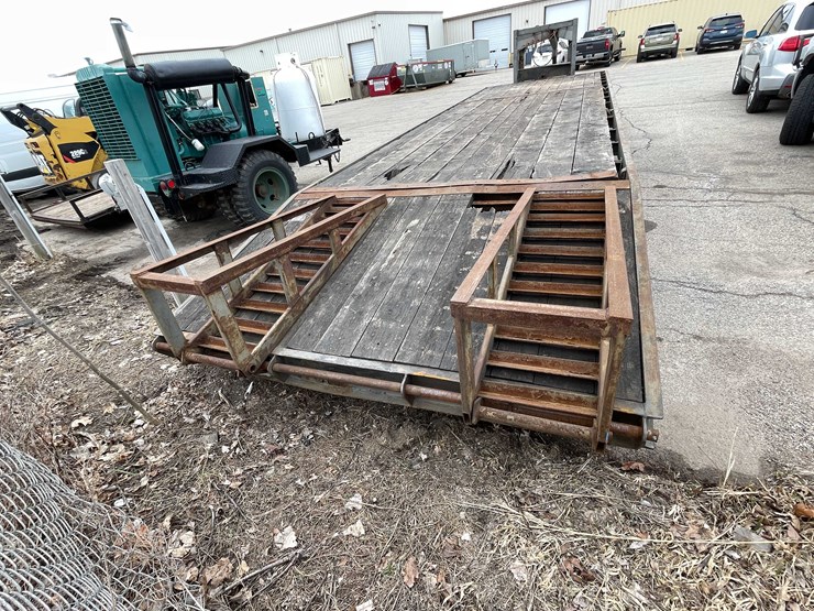 #1460-•-1987-redi-haul-gooseneck-trailer-(has-wi-title)-(of)-image-8