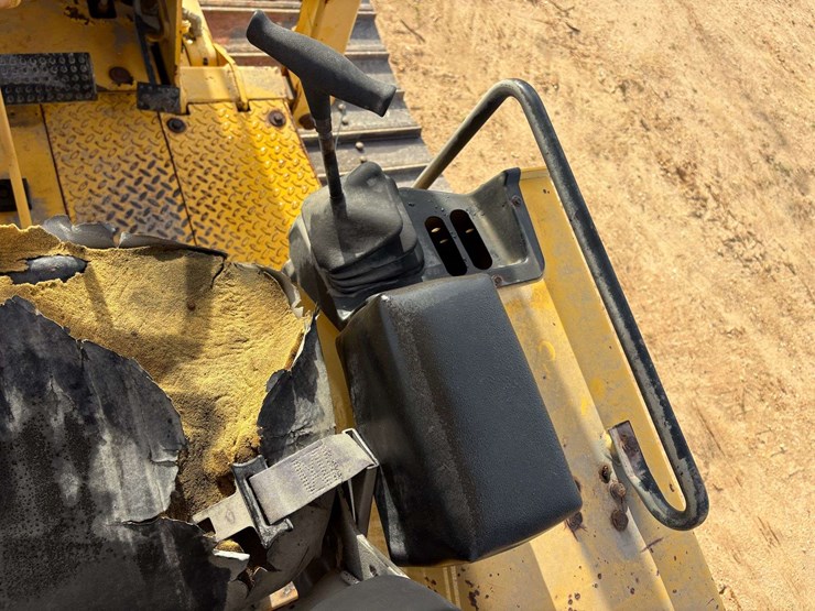 1998-deere-550g-image-9