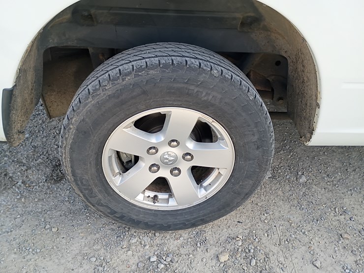 2012-dodge-1500-image-80