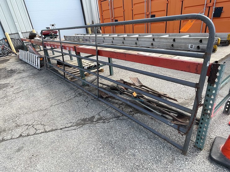 #7067-•-gate-(o4)-image-3