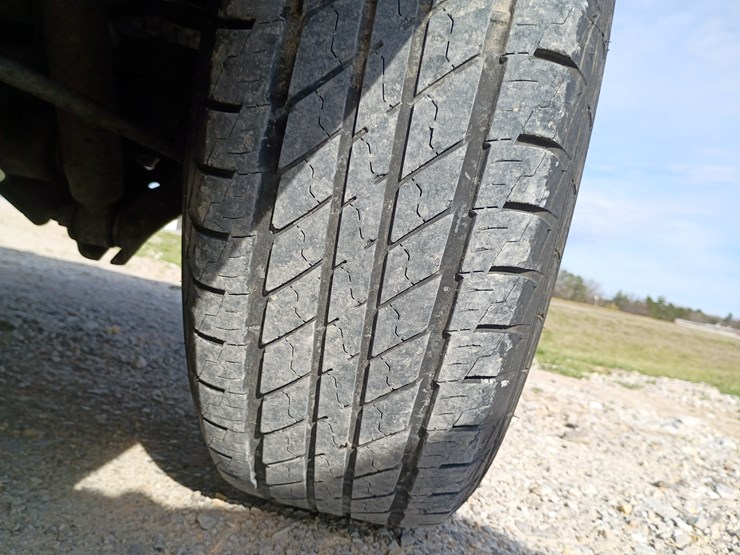 2012-dodge-1500-image-77