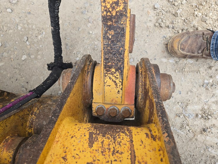 2001-caterpillar-963c-image-61