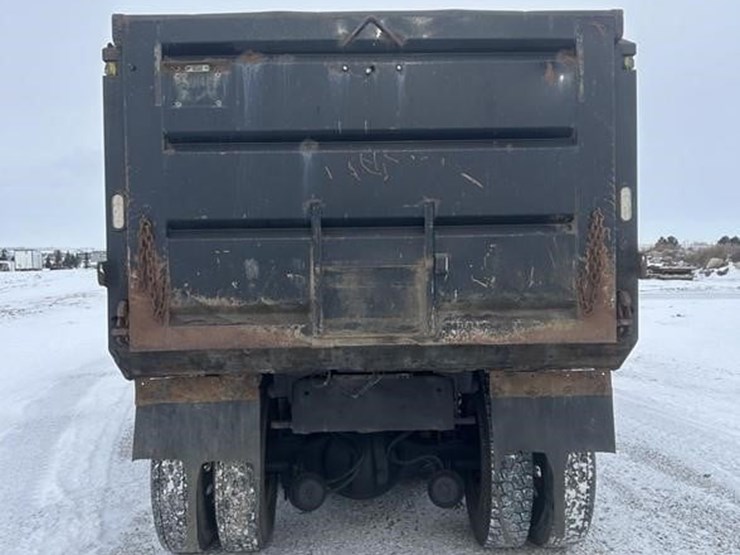 1997-peterbilt-357-image-10