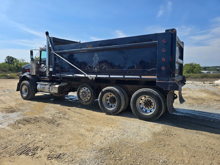 #21305-•-2003-kenworth-dump-truck-image-14