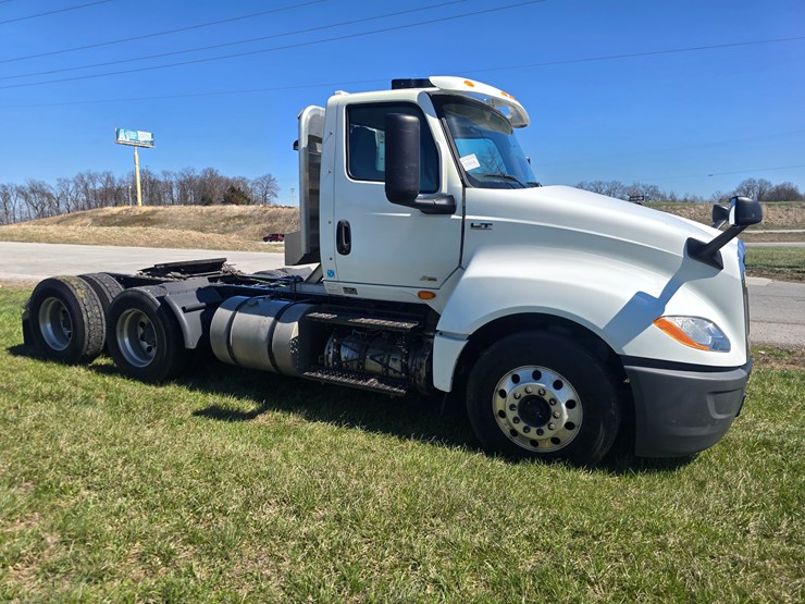 2019-international-lt-image-12