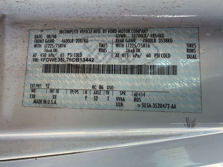 2006-ford-e350-image-20