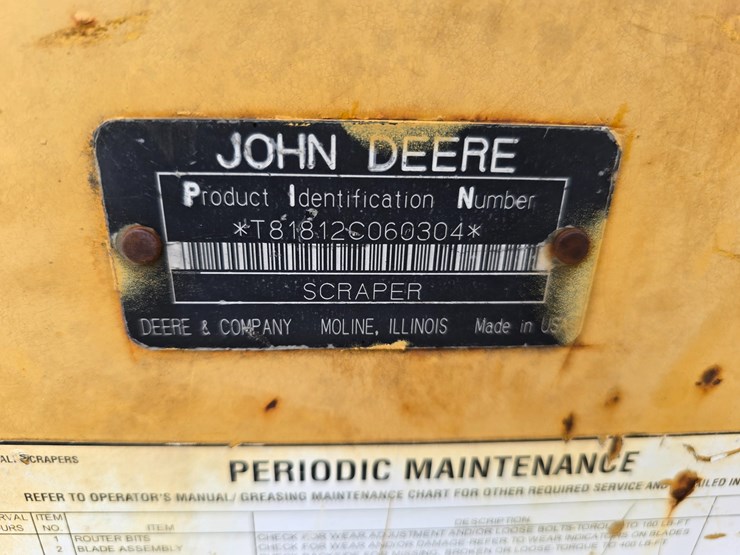 2006-deere-1812c-image-22