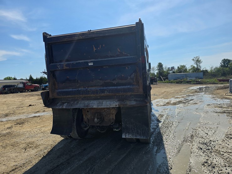 #21305-•-2003-kenworth-dump-truck-image-21
