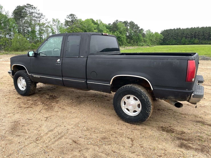 1995-gmc-1500-image-2