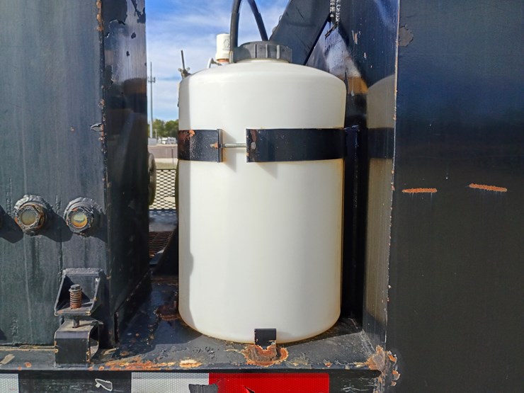 2005-ford-f750-image-72