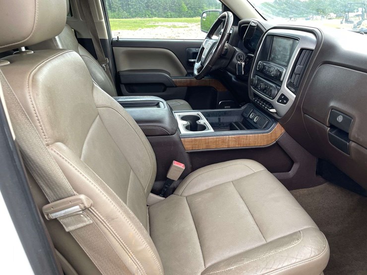 2015-gmc-sierra-1500-image-18