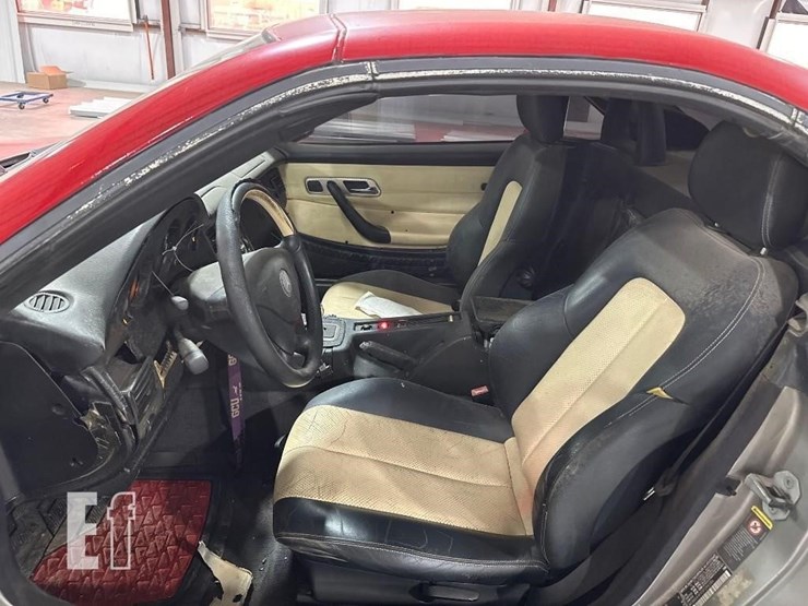 2003-mercedes-benz-slk320-image-7