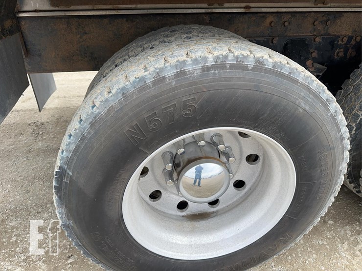 2003-kenworth-t800-image-12