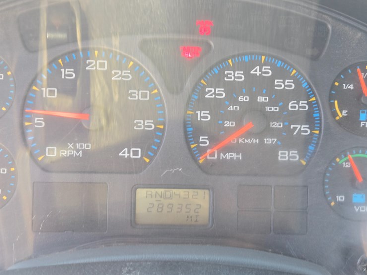 2007-international-durastar-4300-image-56