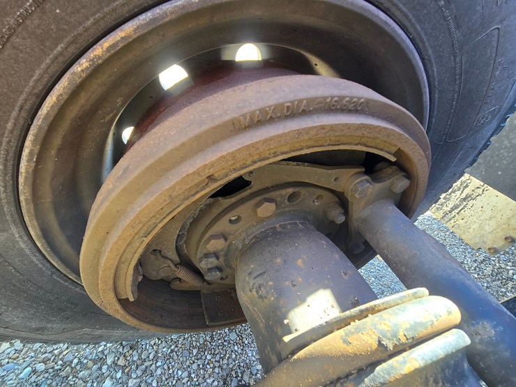 2014-international-prostar-image-79