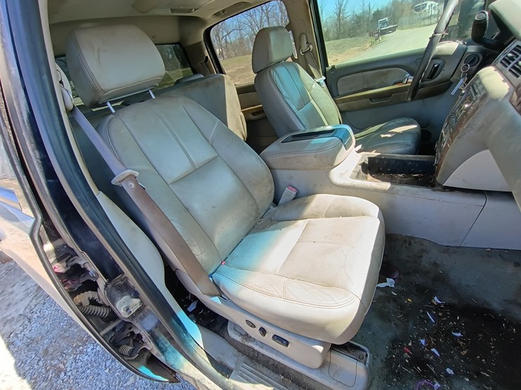 2007-chevrolet-silverado-2500-image-36