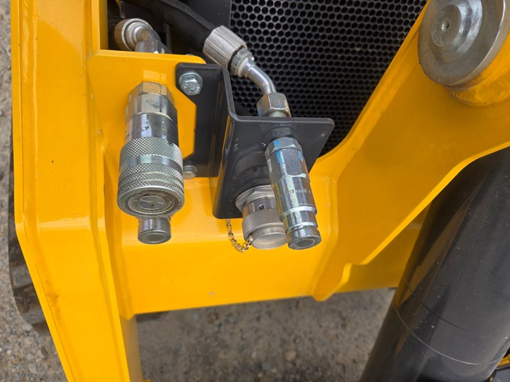 2023-new-holland-c314-image-49