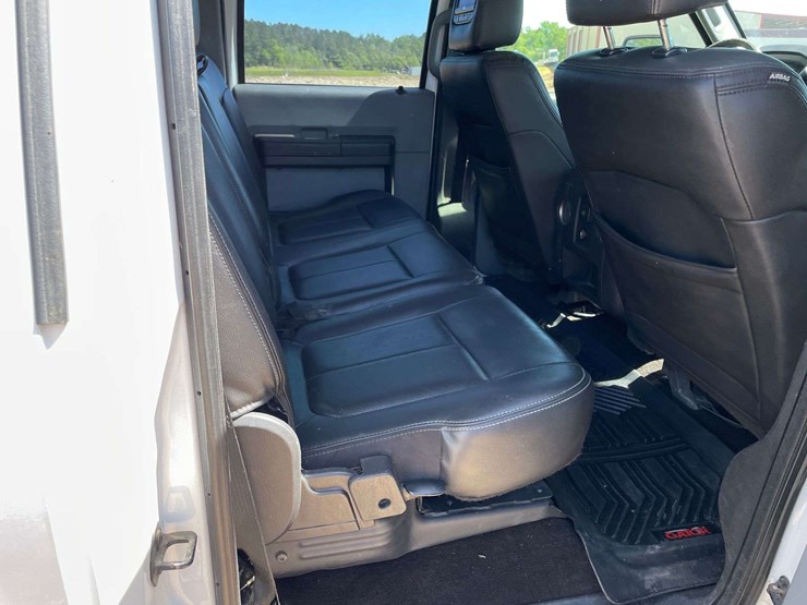 2015-ford-f350-image-16