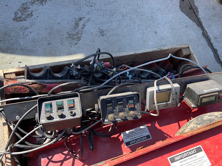 morris-contour-image-90