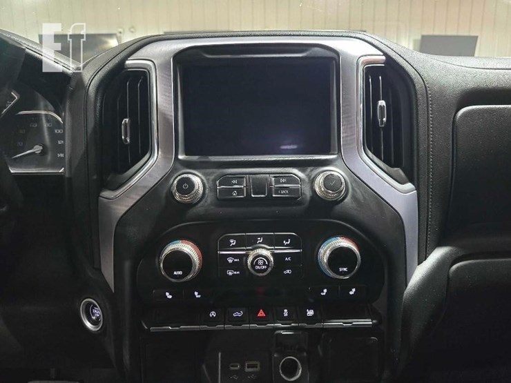 2021-gmc-sierra-1500-image-16