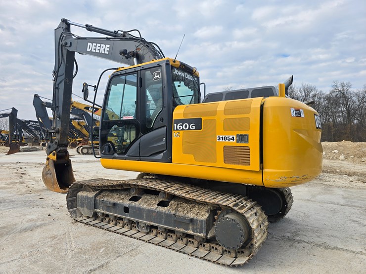 2013-deere-160g-lc-image-6