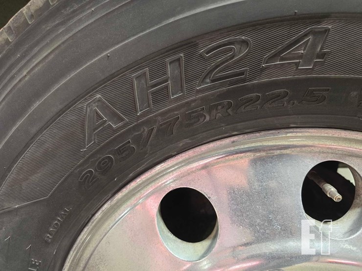 2003-kenworth-t800-image-27