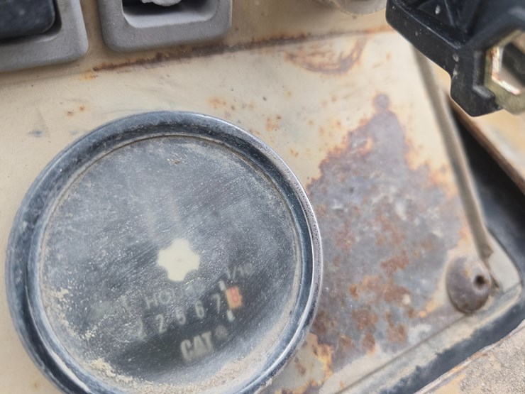 1996-caterpillar-953b-image-44