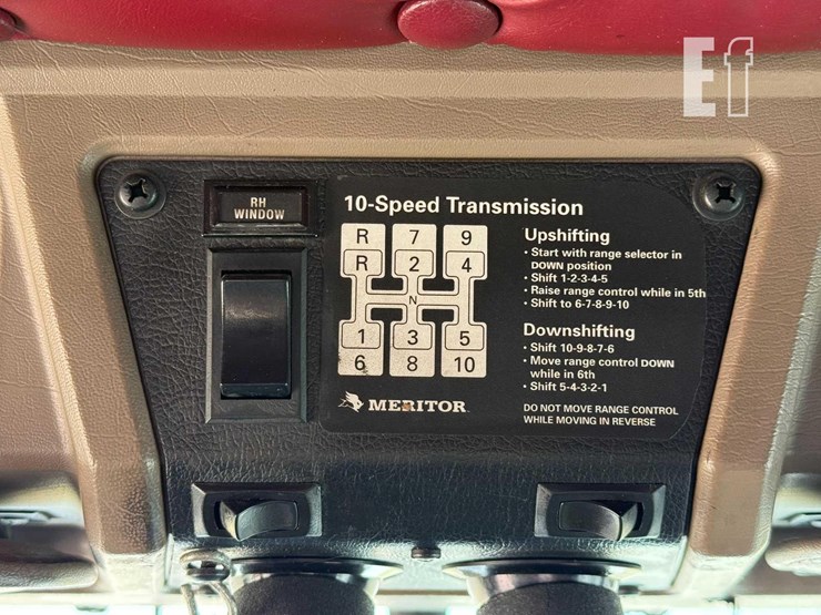 2003-kenworth-t800-image-16