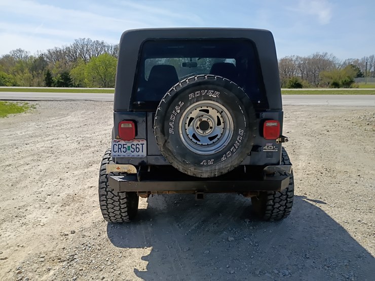 1993-jeep-wrangler-image-7