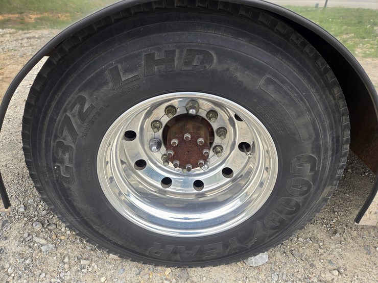 1990-international-4900-image-140