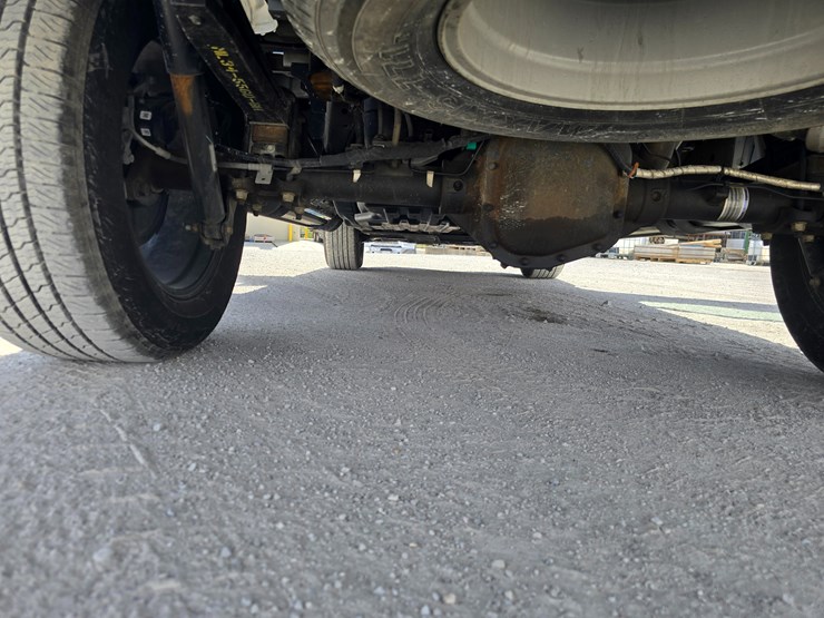 2022-ford-f150-image-75