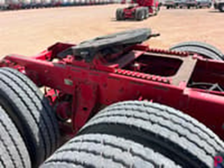 2011-kenworth-t800-image-7